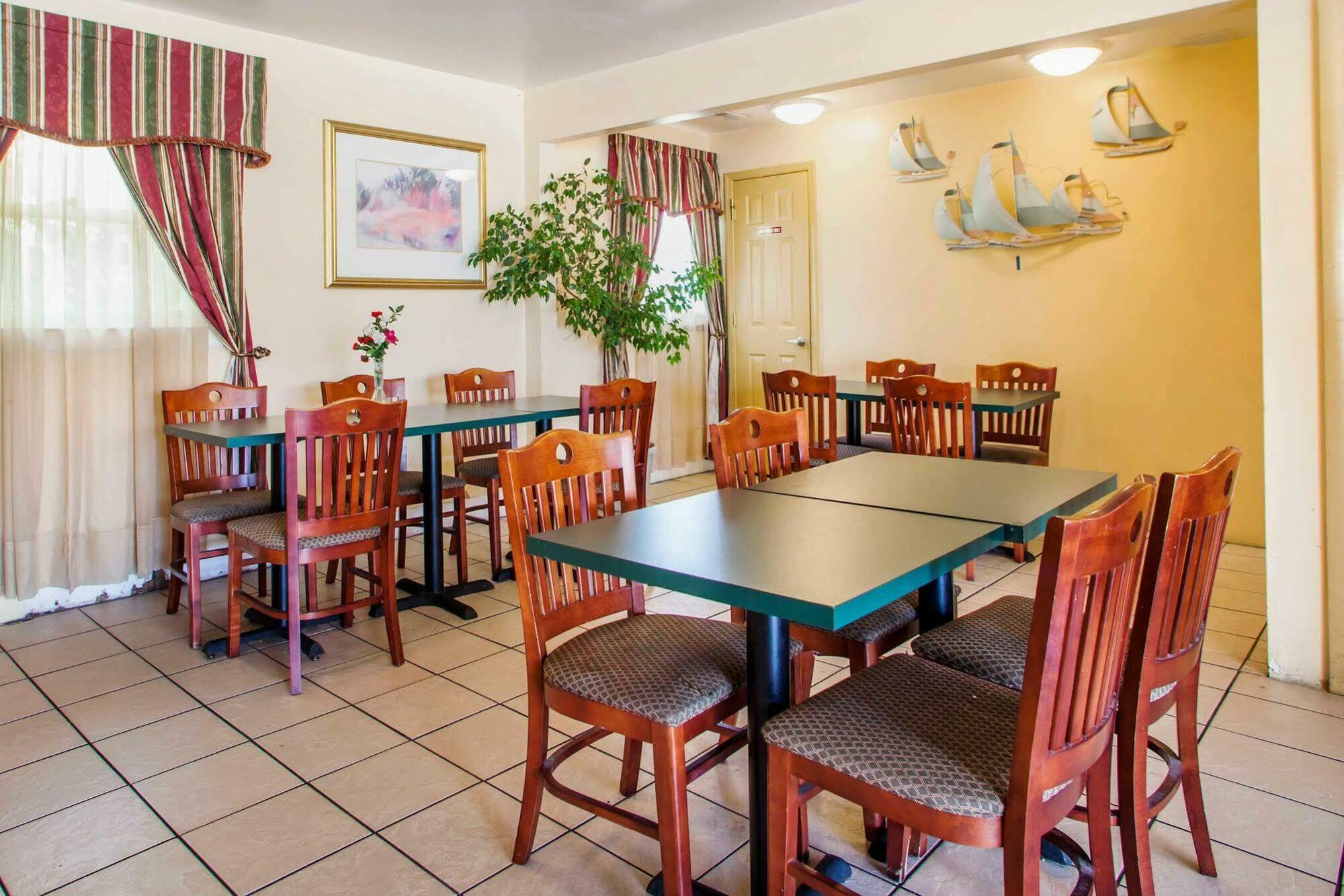 Econo Lodge Somers Point Eksteriør billede